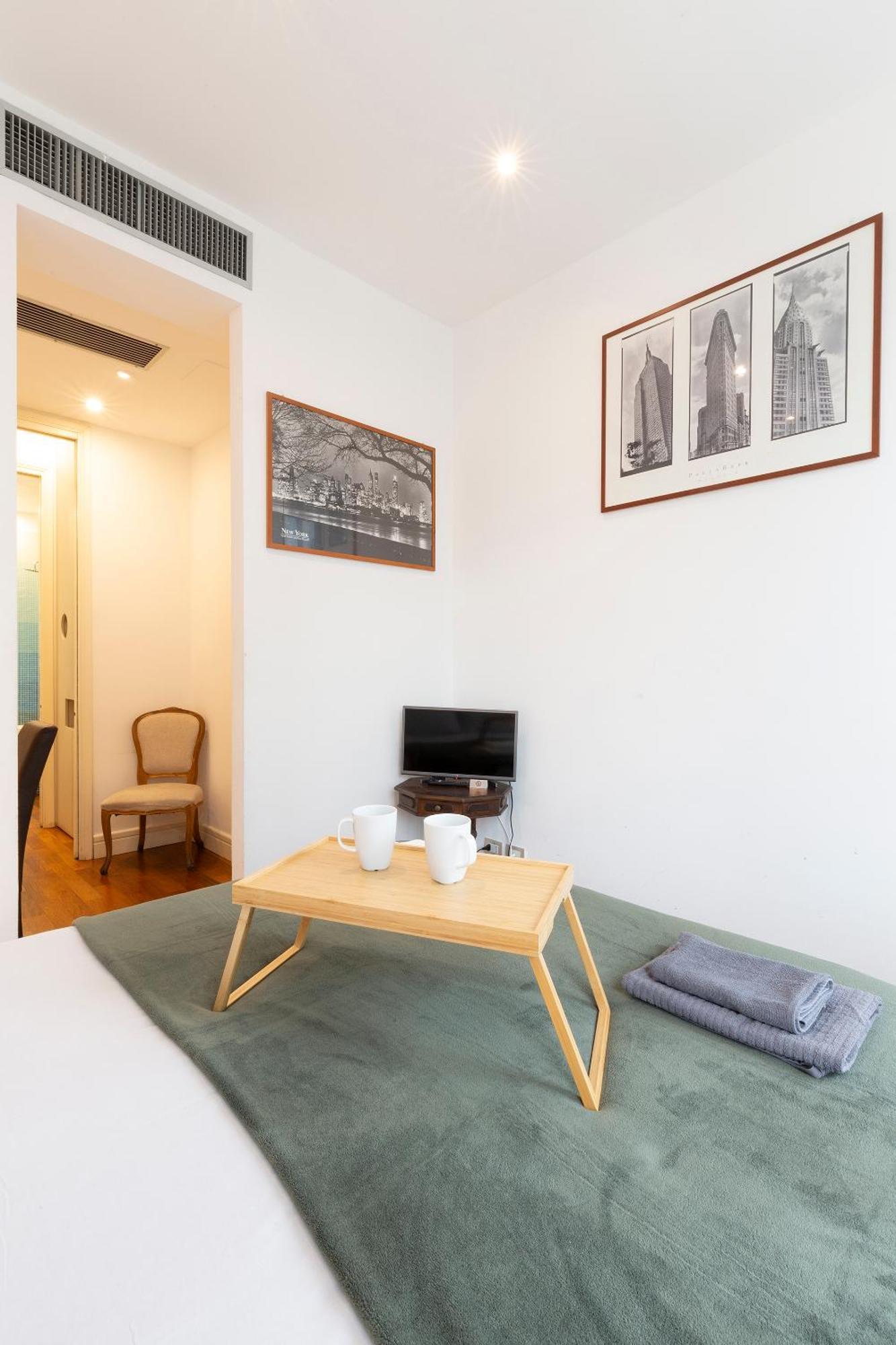 Vittore Rooms & Apartment Milan Luaran gambar