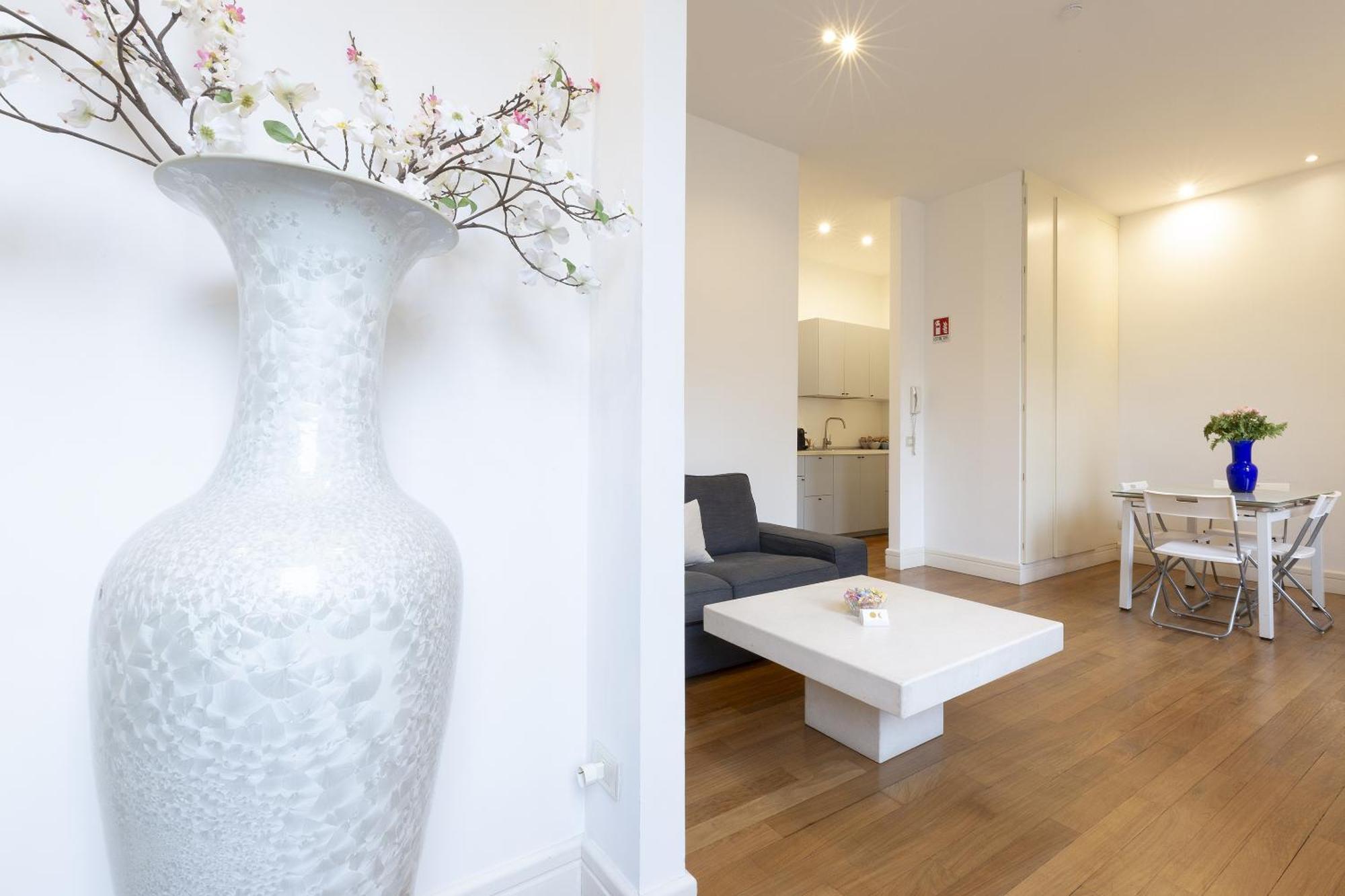 Vittore Rooms & Apartment Milan Luaran gambar