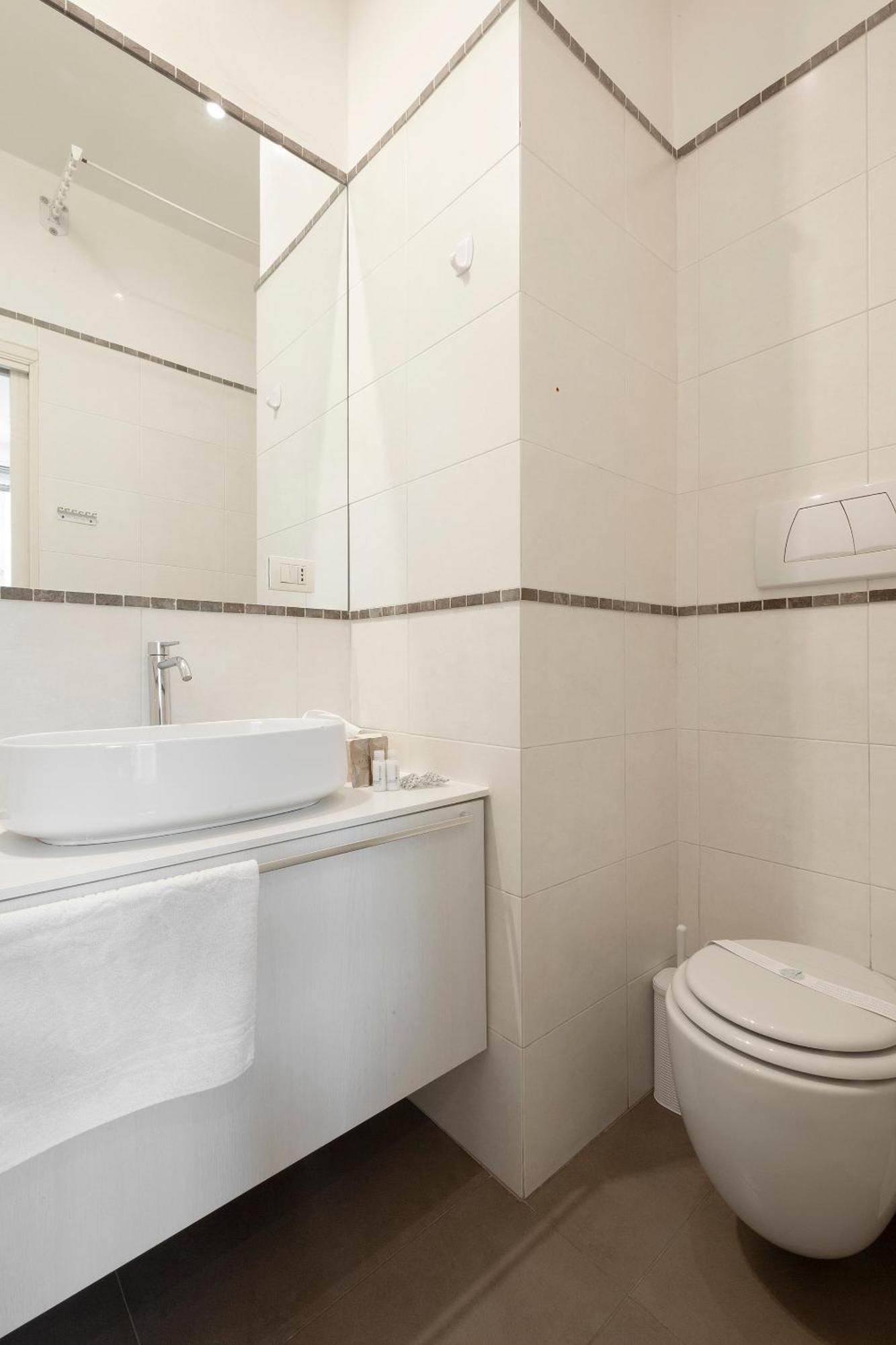 Vittore Rooms & Apartment Milan Luaran gambar