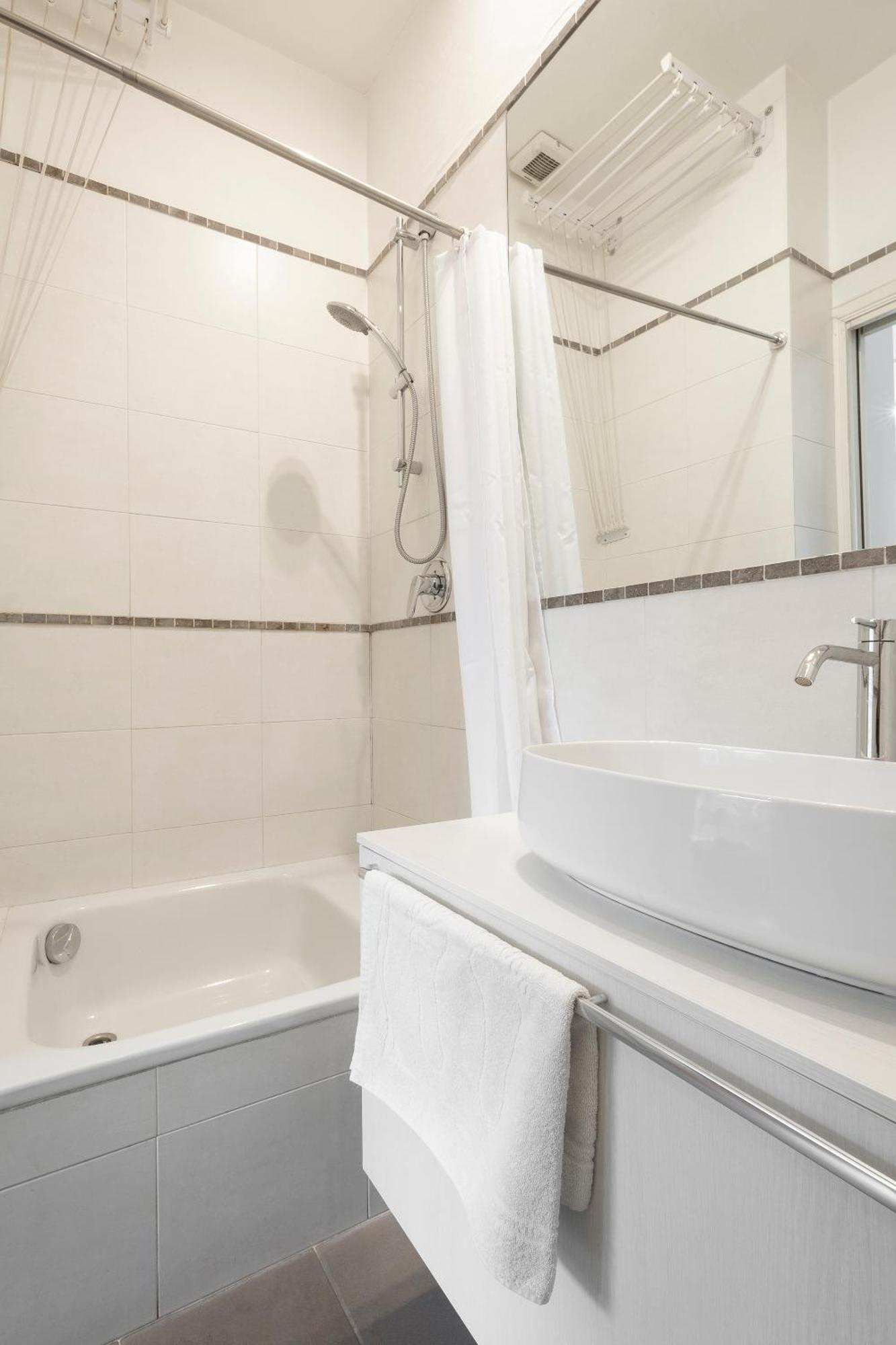 Vittore Rooms & Apartment Milan Luaran gambar